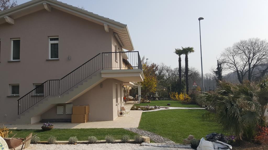 Mimosa Apartments Soiano Del Lago Eksteriør billede