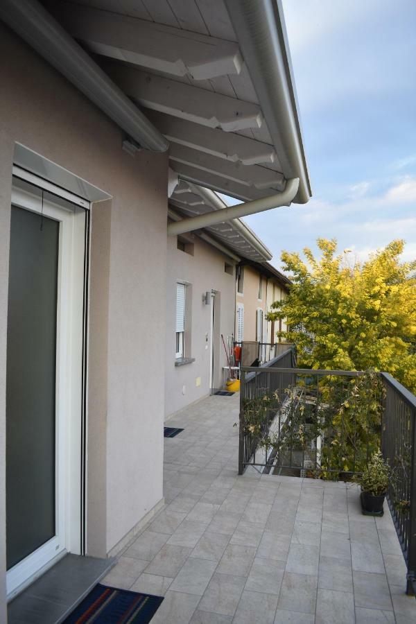 Mimosa Apartments Soiano Del Lago Eksteriør billede