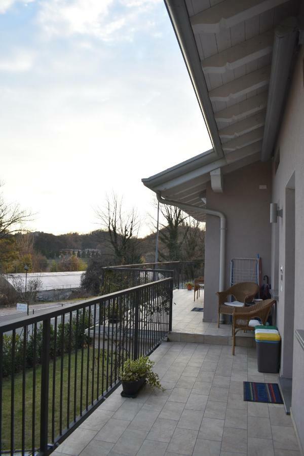 Mimosa Apartments Soiano Del Lago Eksteriør billede