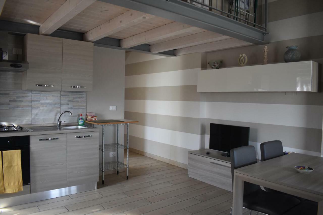 Mimosa Apartments Soiano Del Lago Eksteriør billede